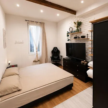 Apartment T3 Avec Jardin